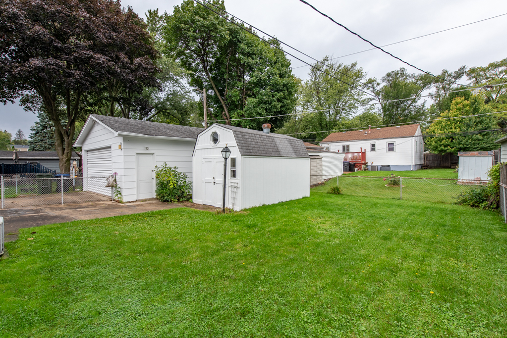 2410 Chinook Road