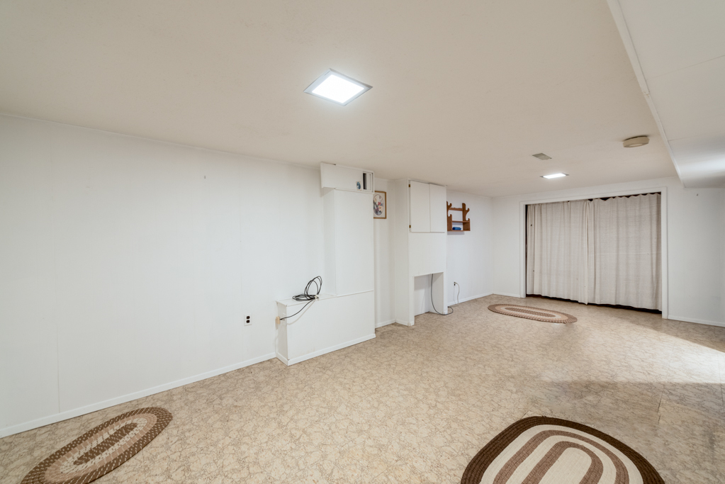 2410 Chinook Road