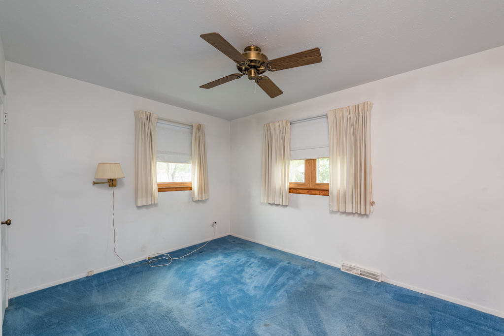 2410 Chinook Road