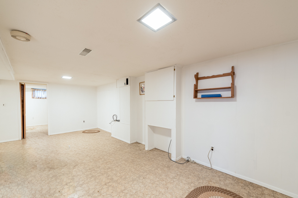 2410 Chinook Road