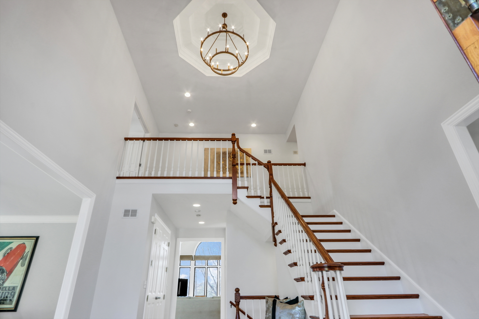 5511 Hilltop Lane