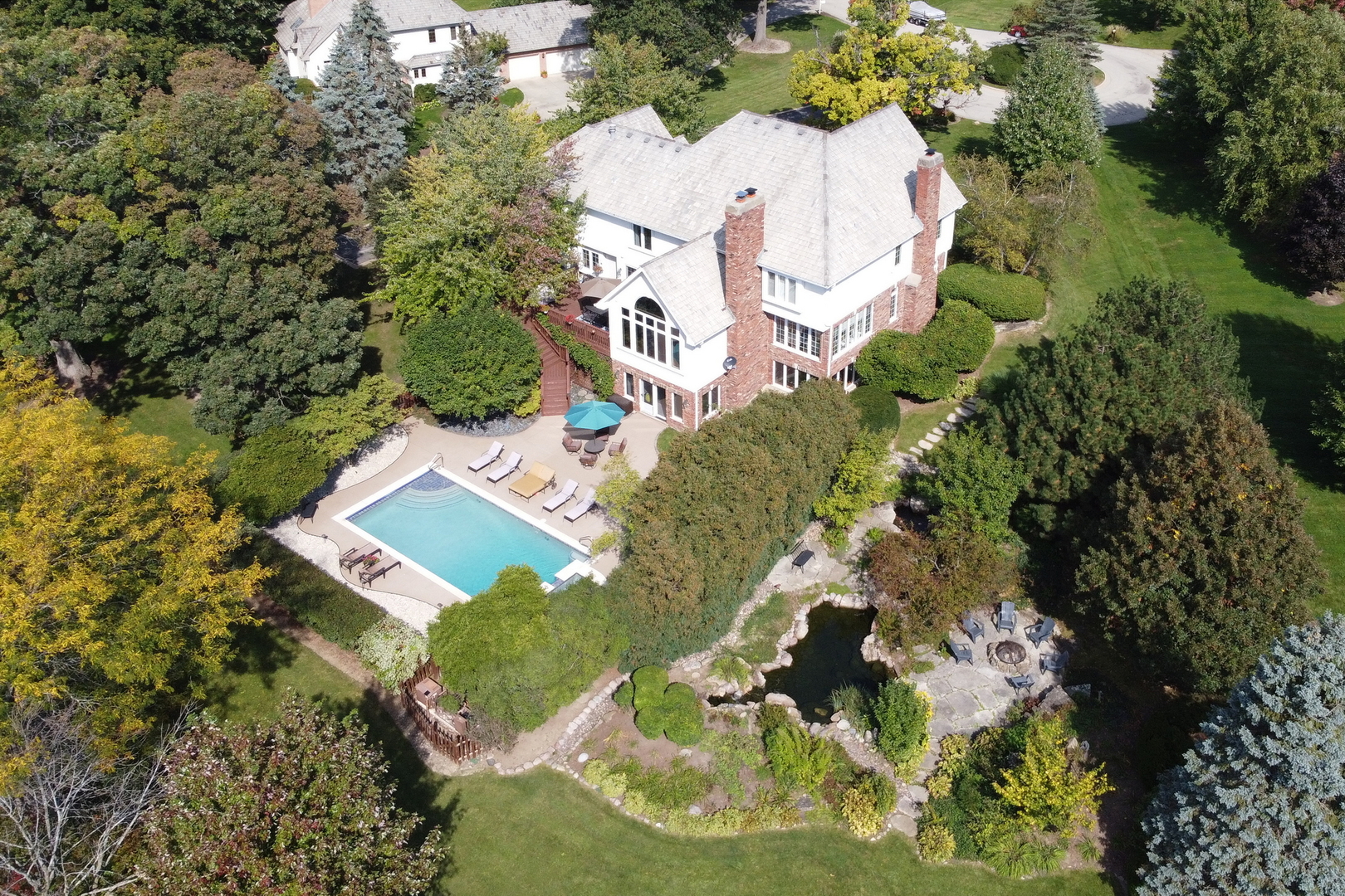 5511 Hilltop Lane