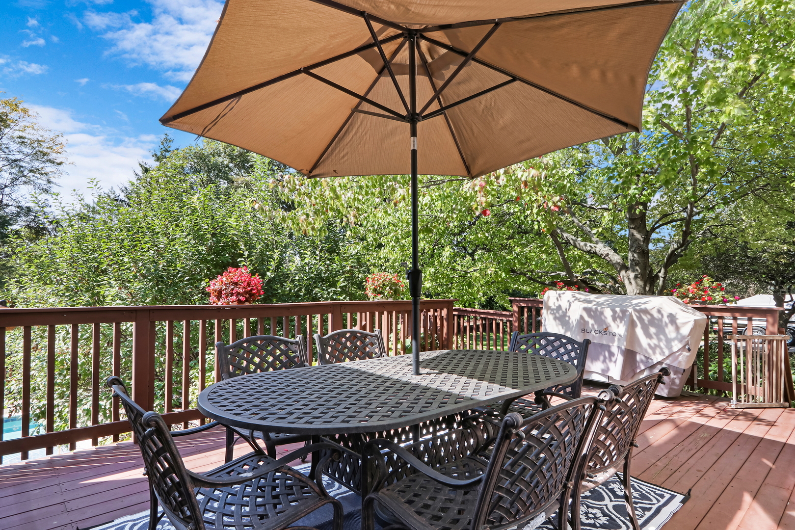 5511 Hilltop Lane
