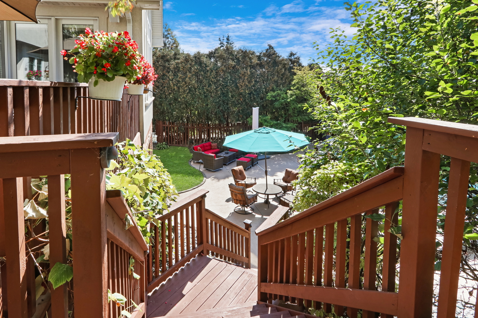 5511 Hilltop Lane