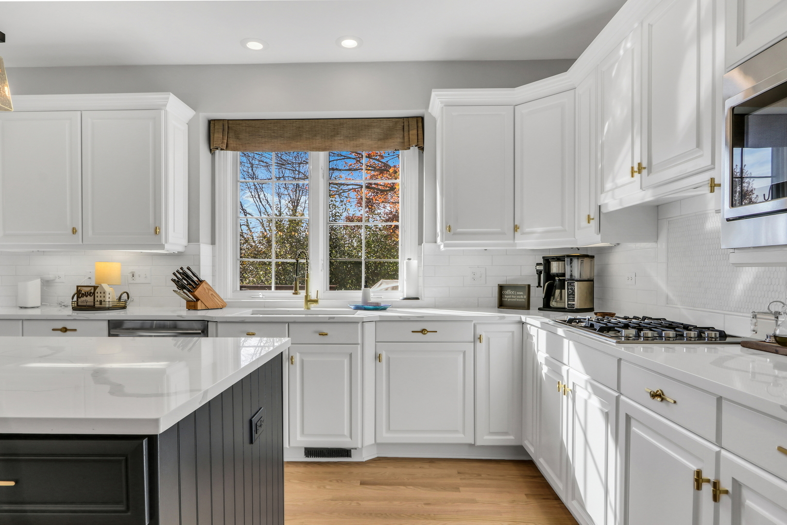 5511 Hilltop Lane