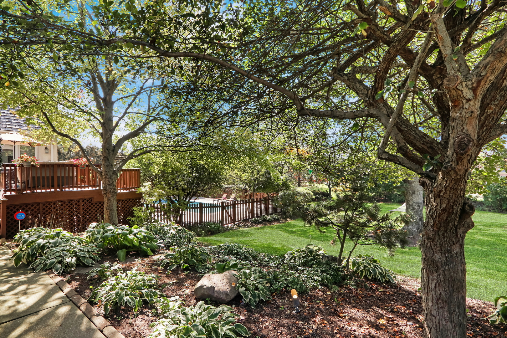 5511 Hilltop Lane