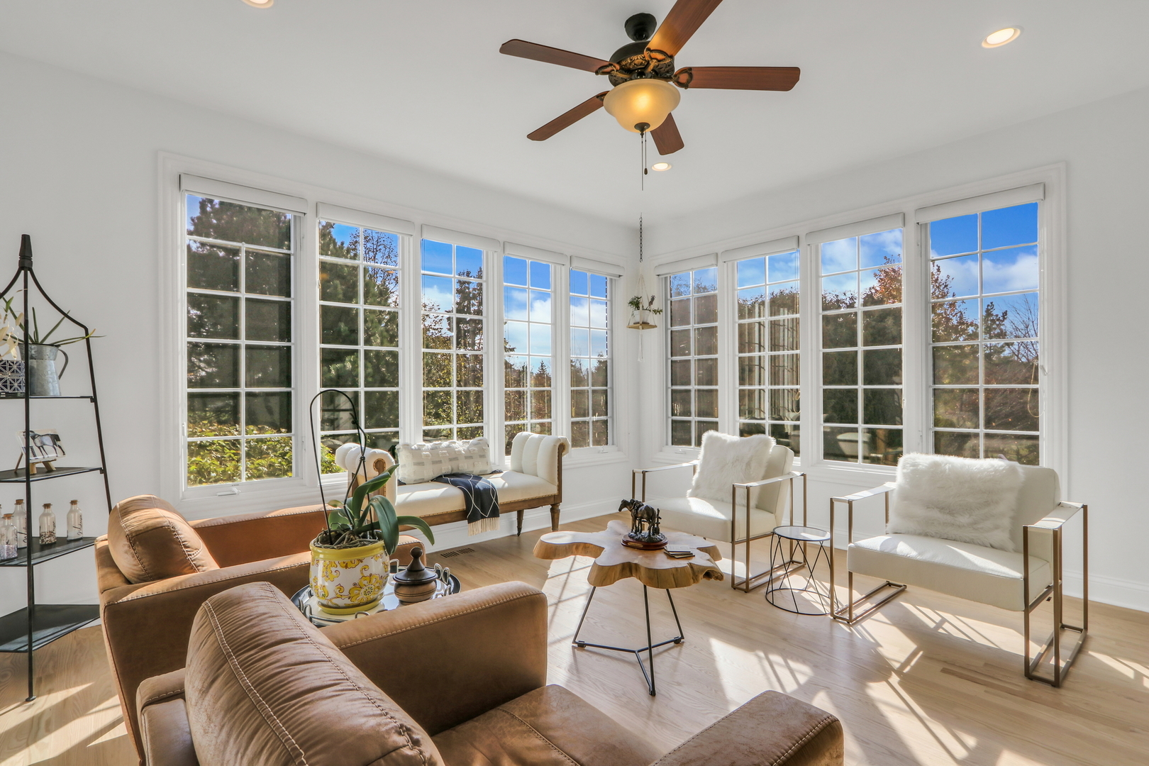 5511 Hilltop Lane