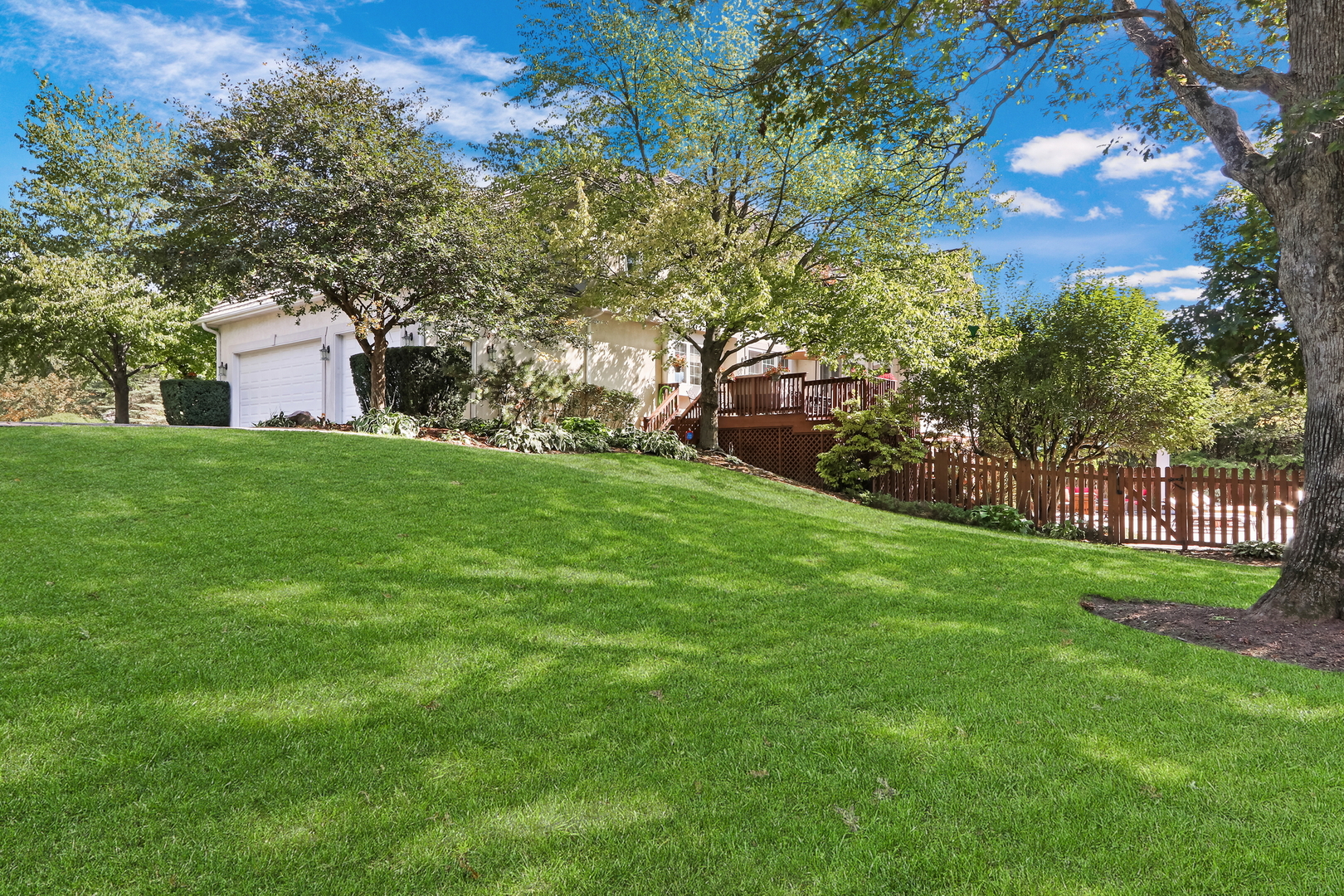 5511 Hilltop Lane