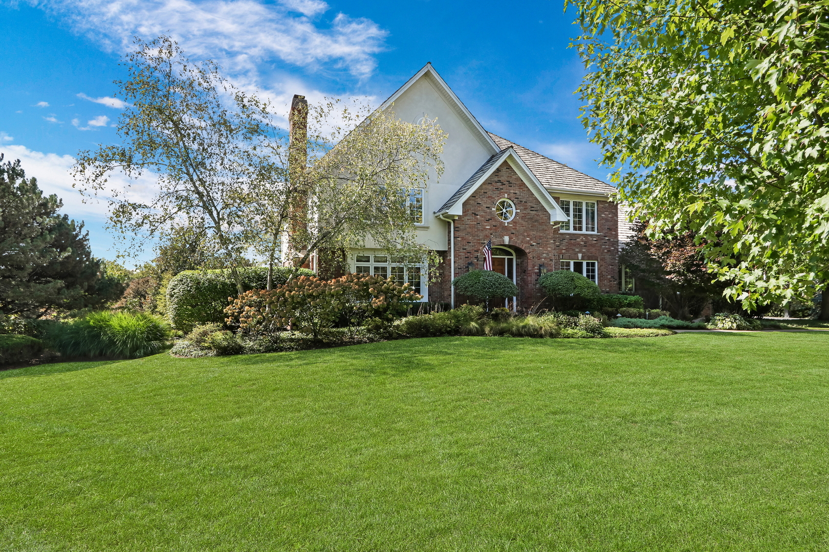 5511 Hilltop Lane