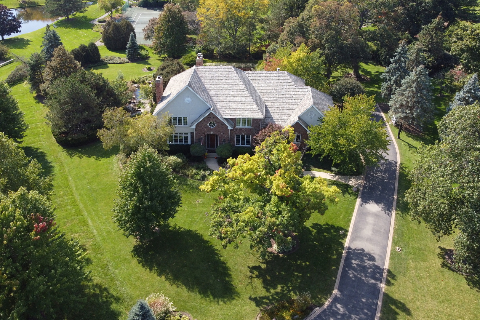 5511 Hilltop Lane