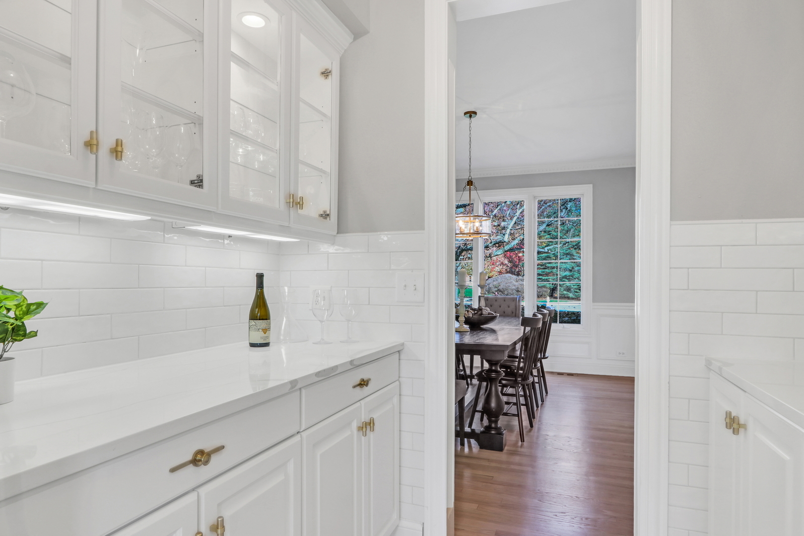 5511 Hilltop Lane