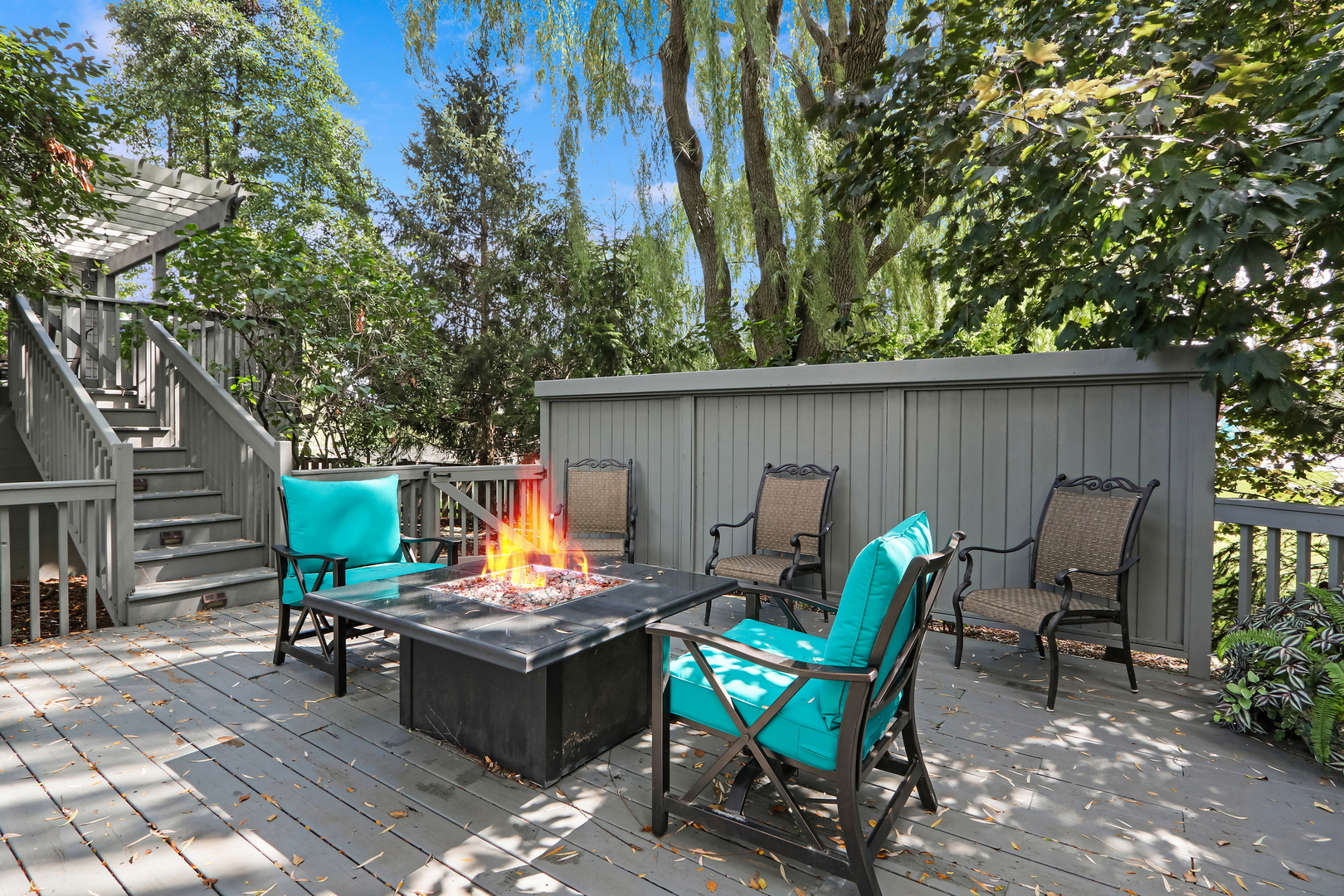 13827 W Trail Drive