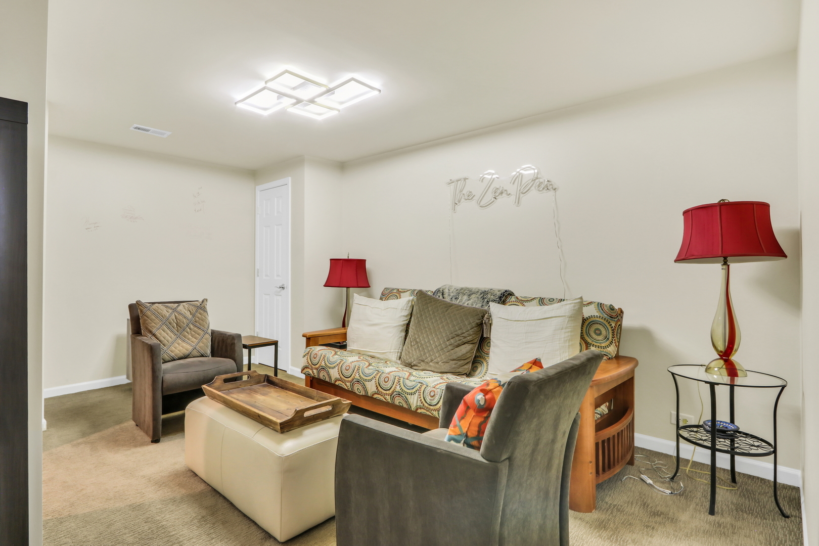 13827 W Trail Drive