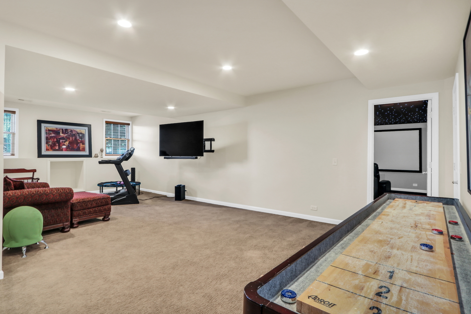 13827 W Trail Drive