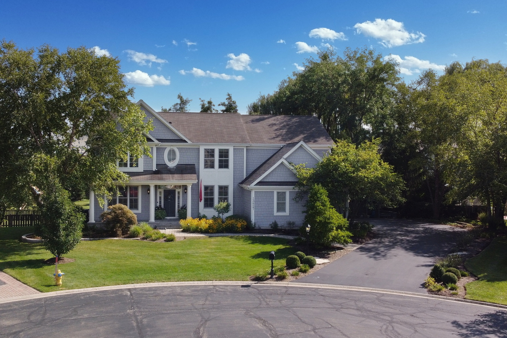 13827 W Trail Drive