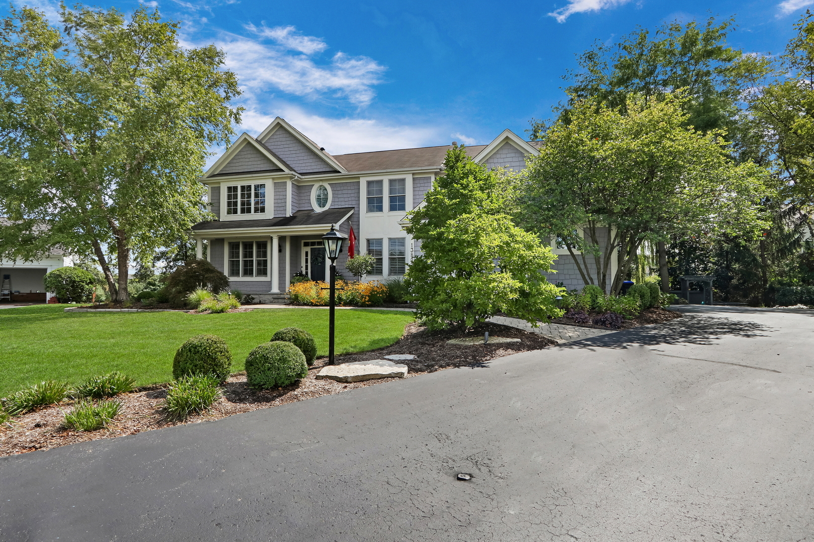13827 W Trail Drive
