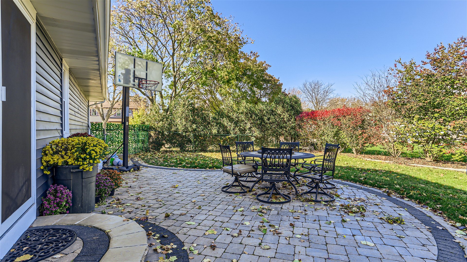 600 Prince Edward Drive