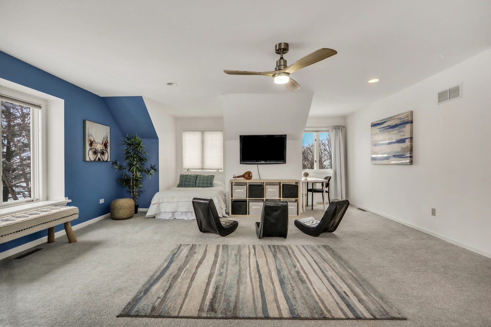 5660 River Park Drive