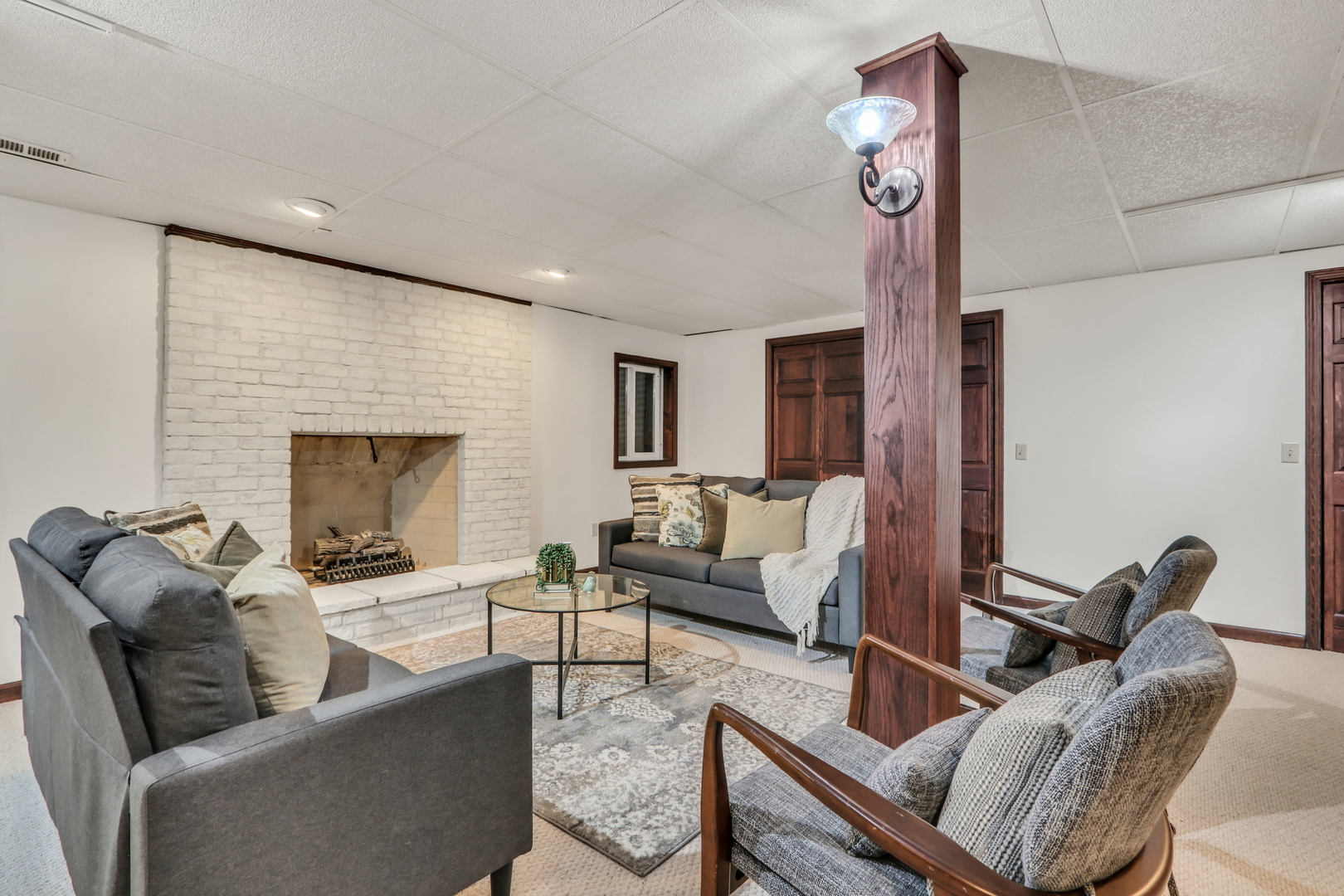 5660 River Park Drive