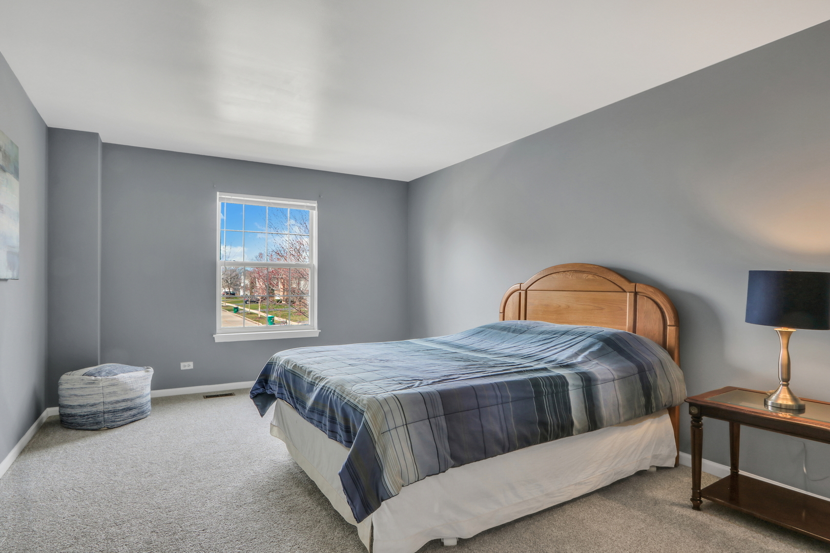423 Old Walnut Circle