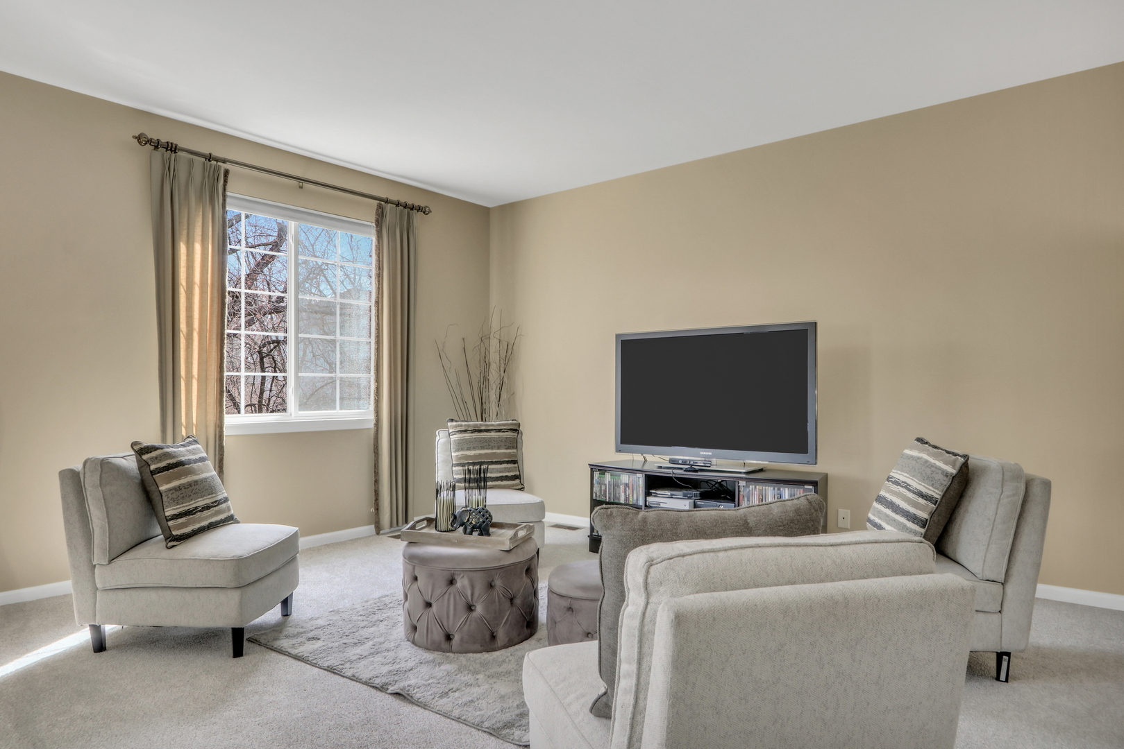 423 Old Walnut Circle