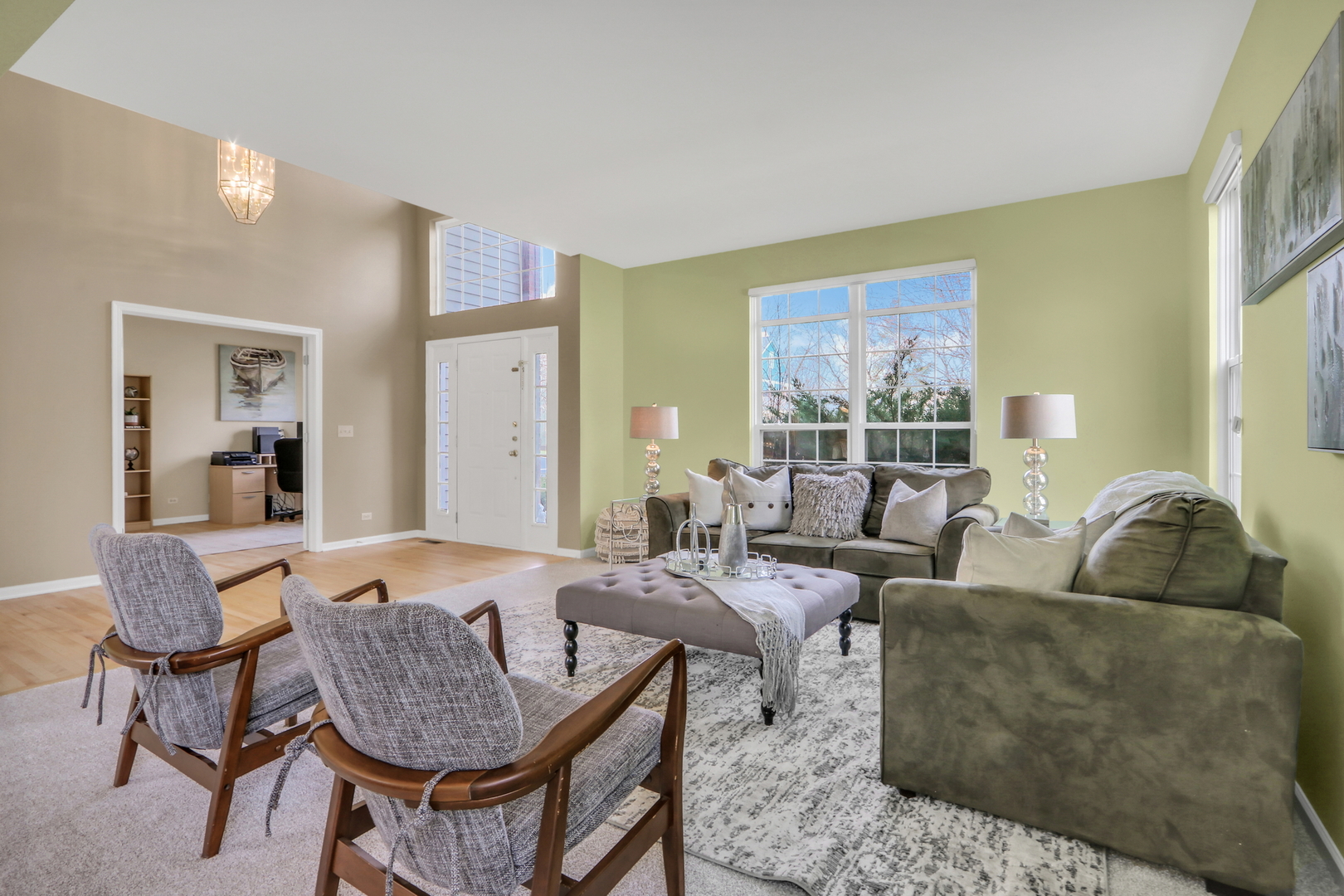 423 Old Walnut Circle