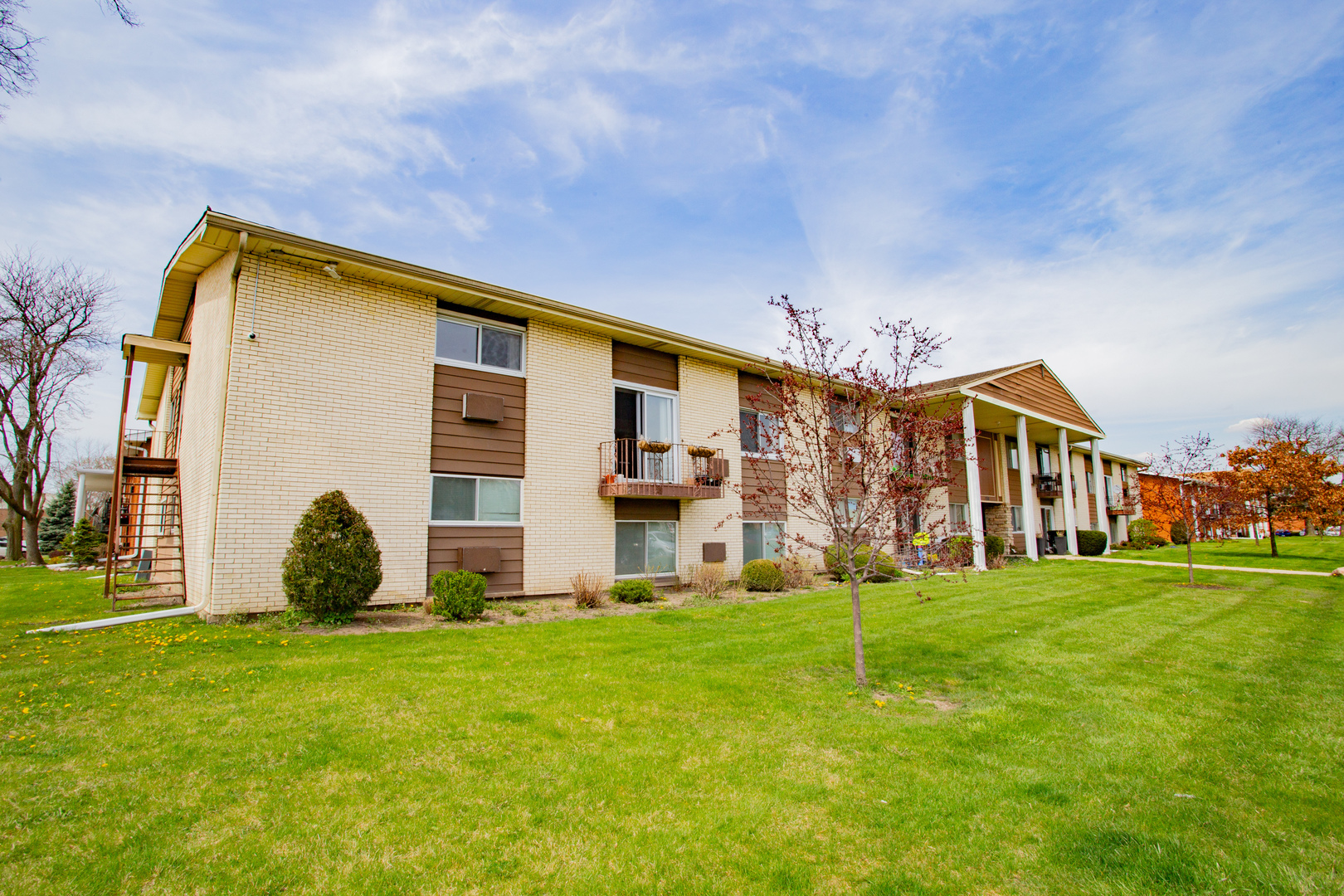 9518 Dee Road Unit: 2A