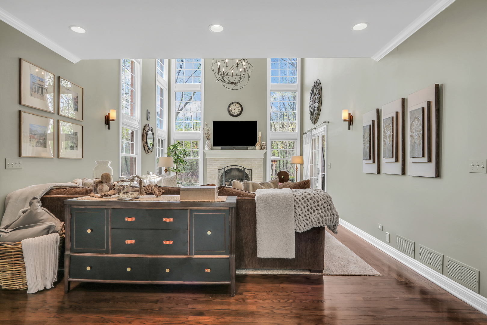 328 Saint Andrews Lane