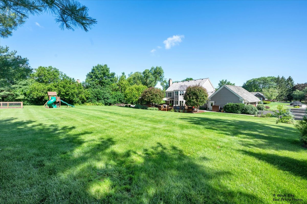 21211 W Laurel Lane