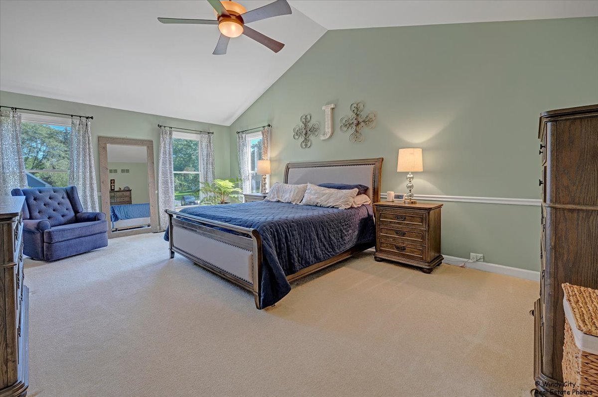 21211 W Laurel Lane