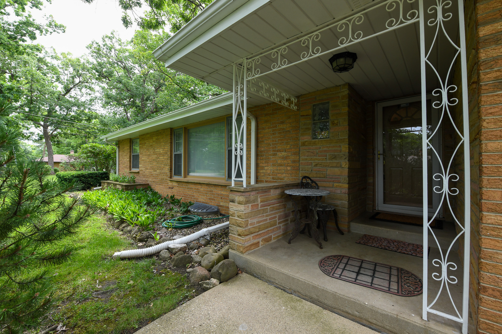 2515 N Bonnie Brook Lane