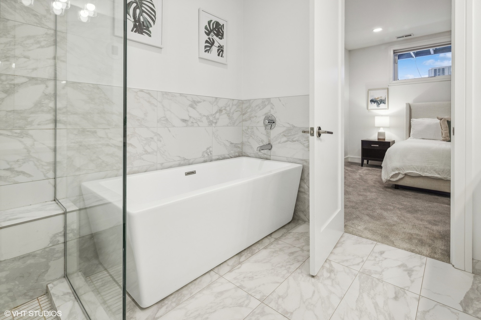 1739 N Humboldt Boulevard Unit: 1E