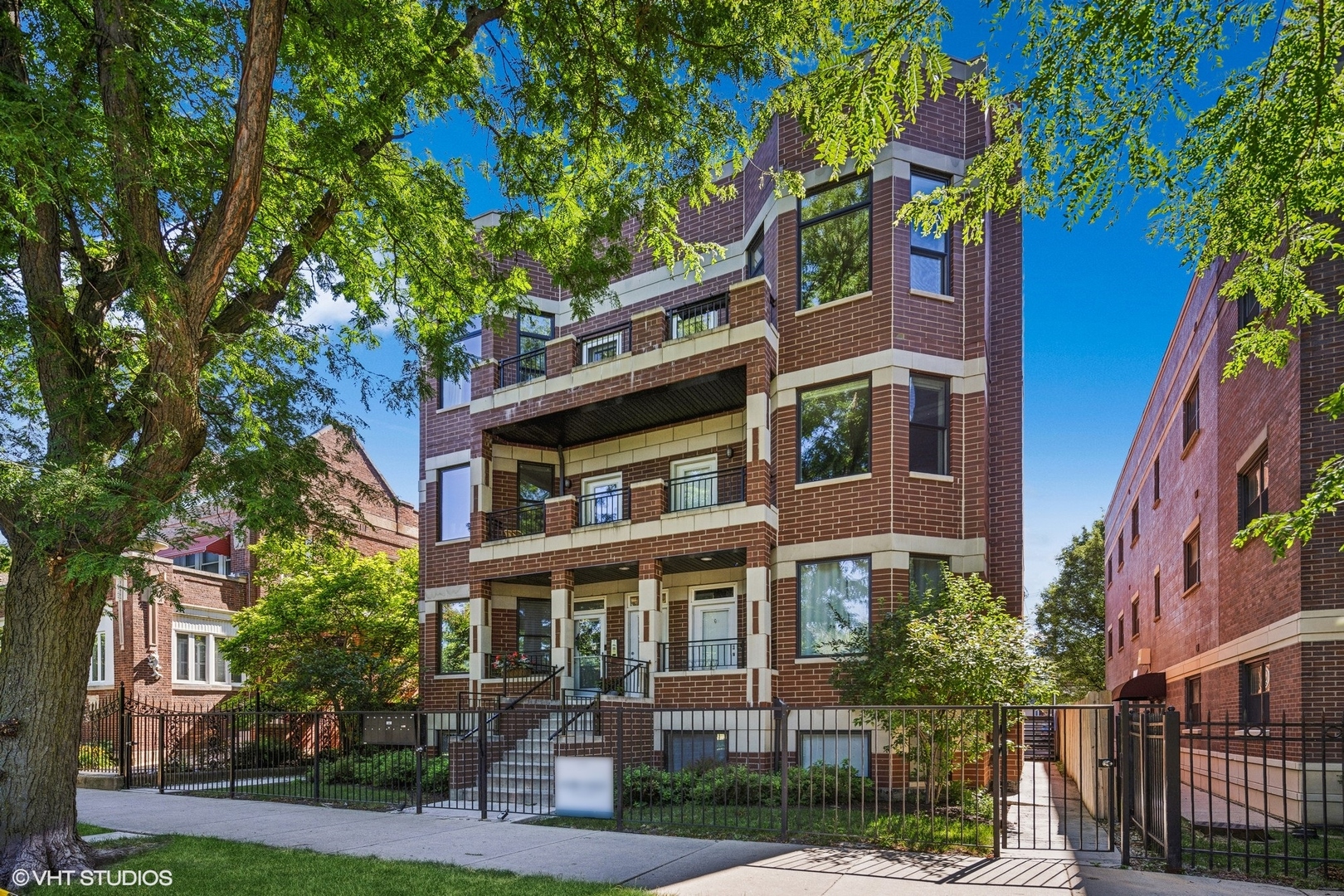 1739 N Humboldt Boulevard Unit: 1E