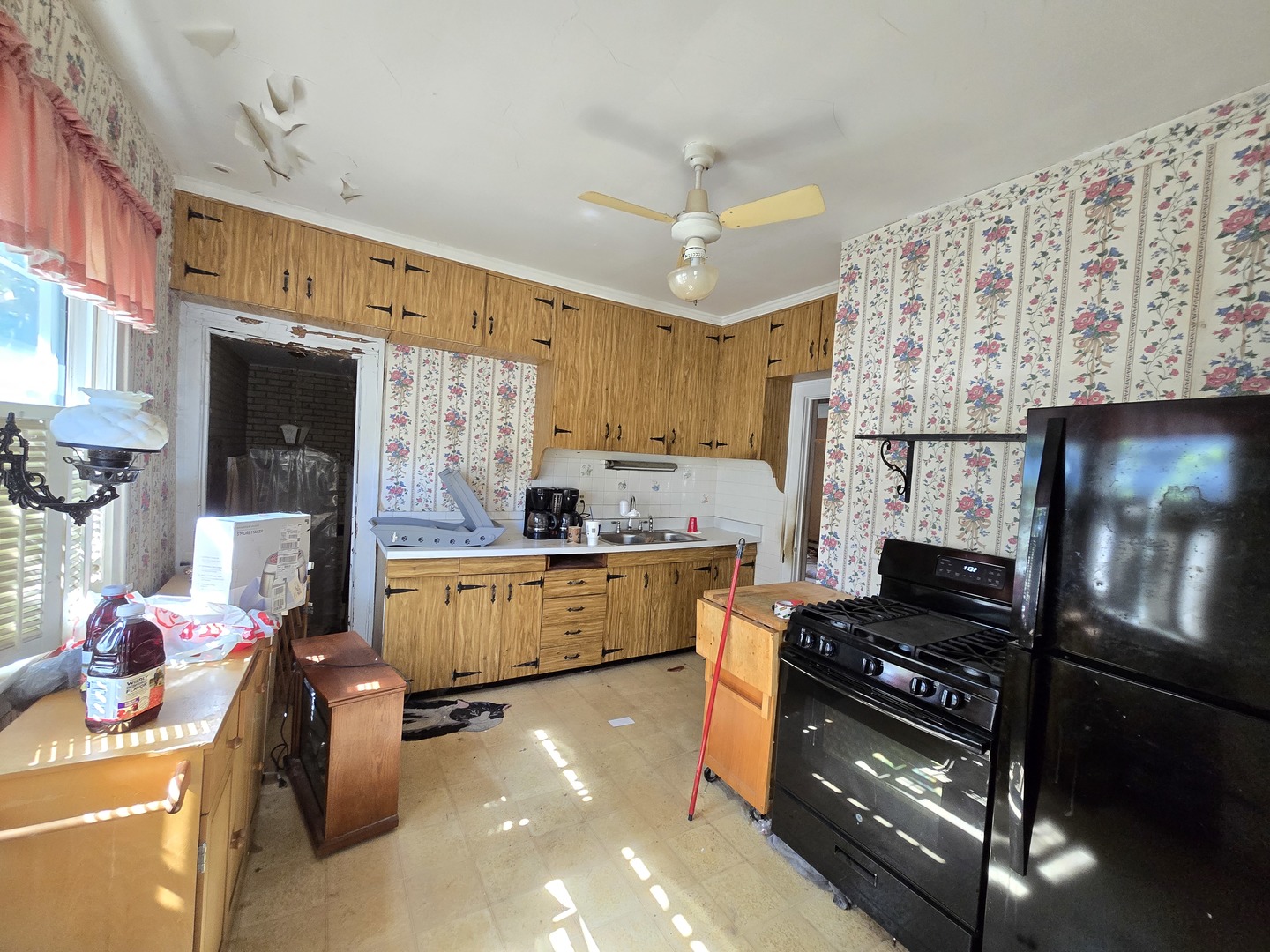 1510 Henry Place