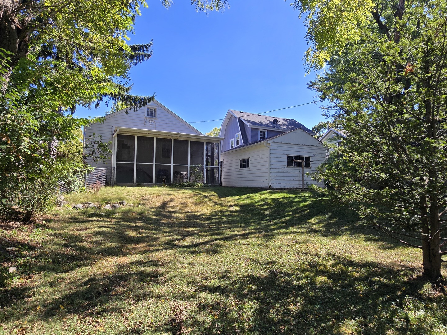 1510 Henry Place