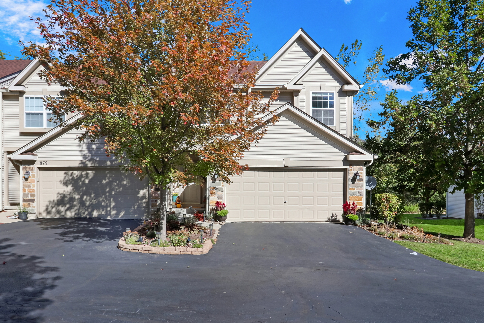 1875 Maplewood Court