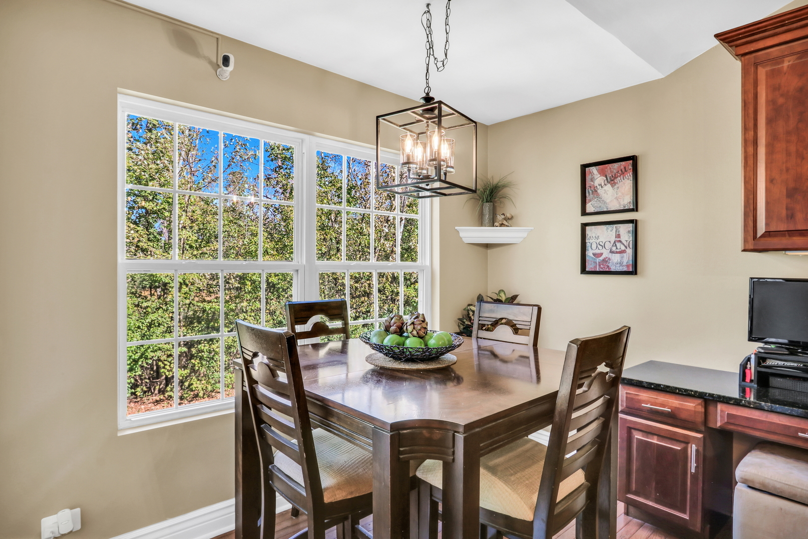 1875 Maplewood Court