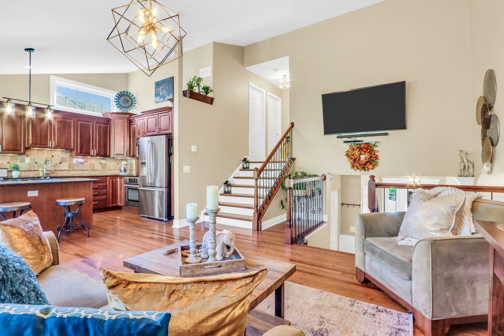 1875 Maplewood Court