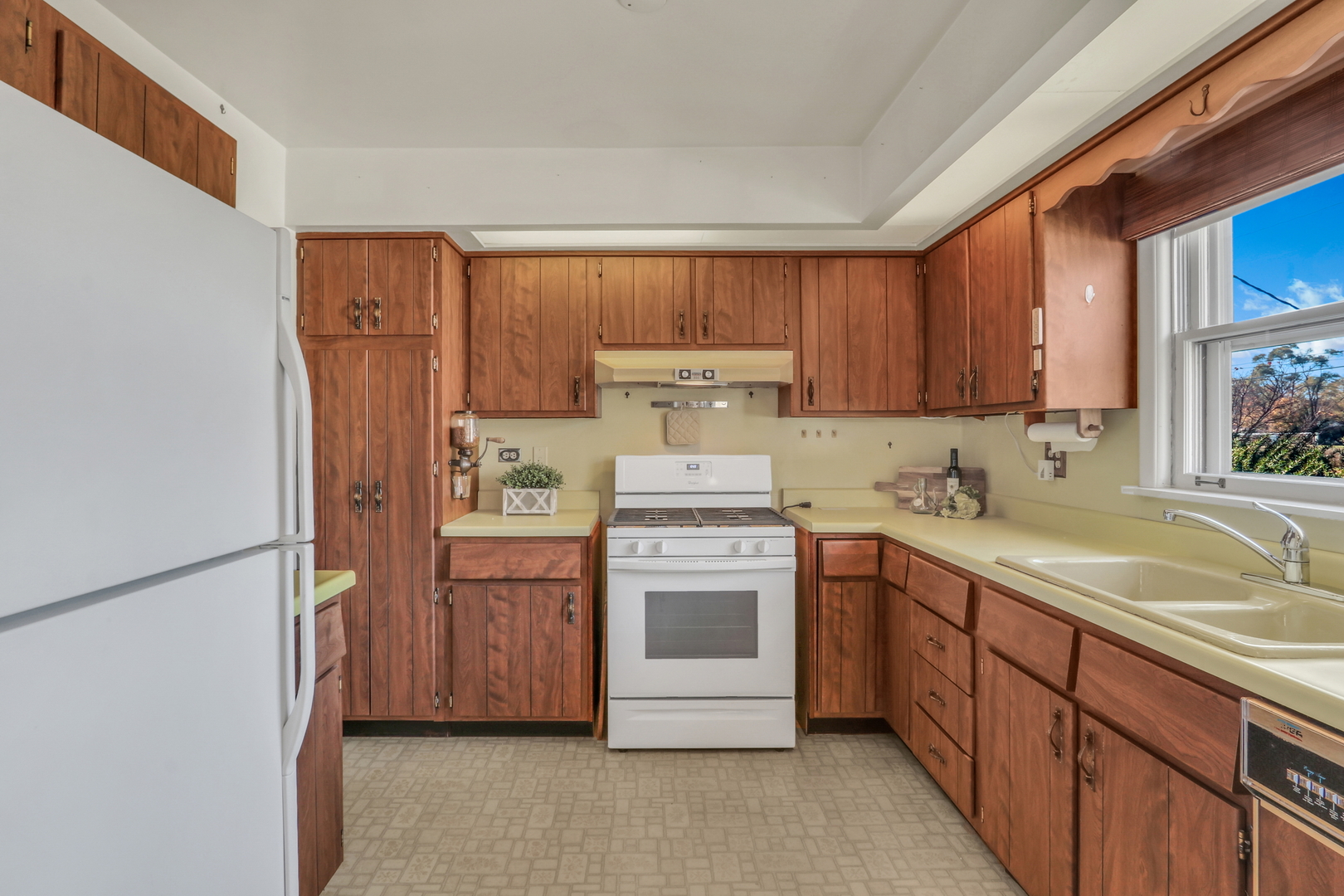 264 N Greenview Avenue