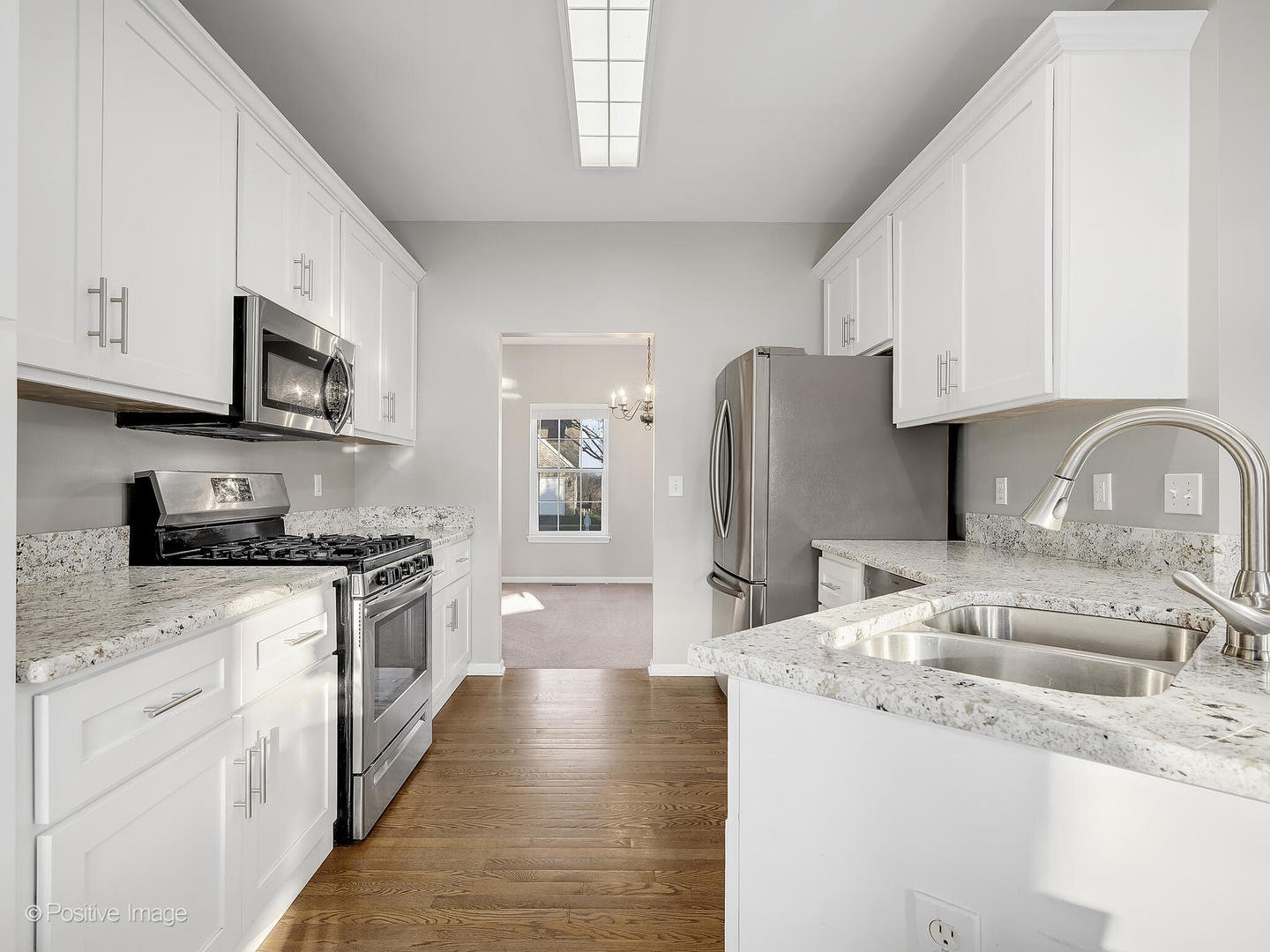 39W150 E MALLORY Drive