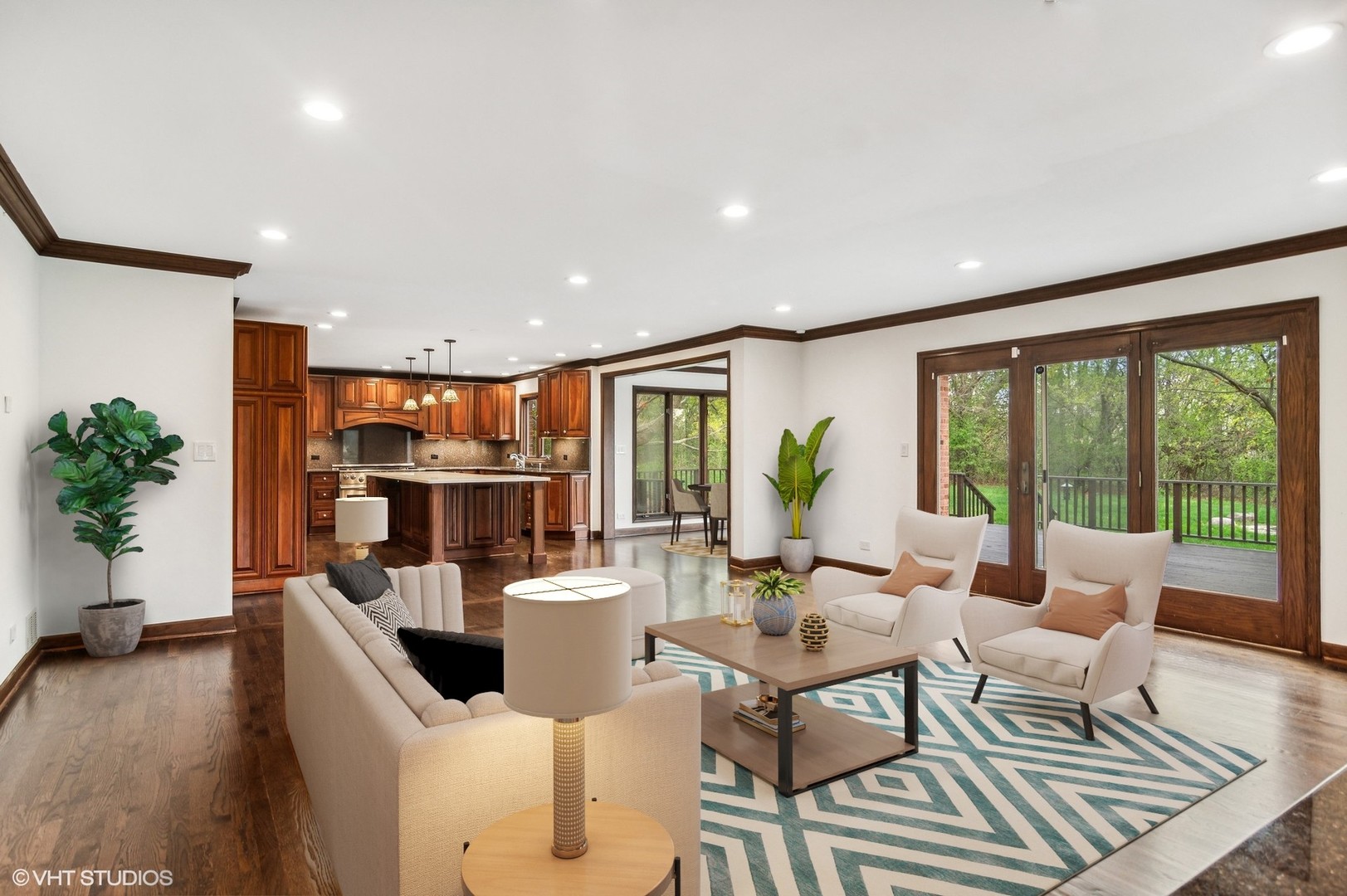 3936 Lakeview Court