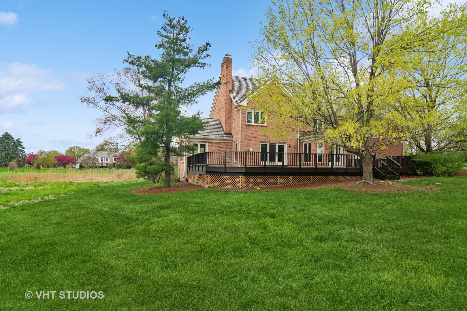 3936 Lakeview Court