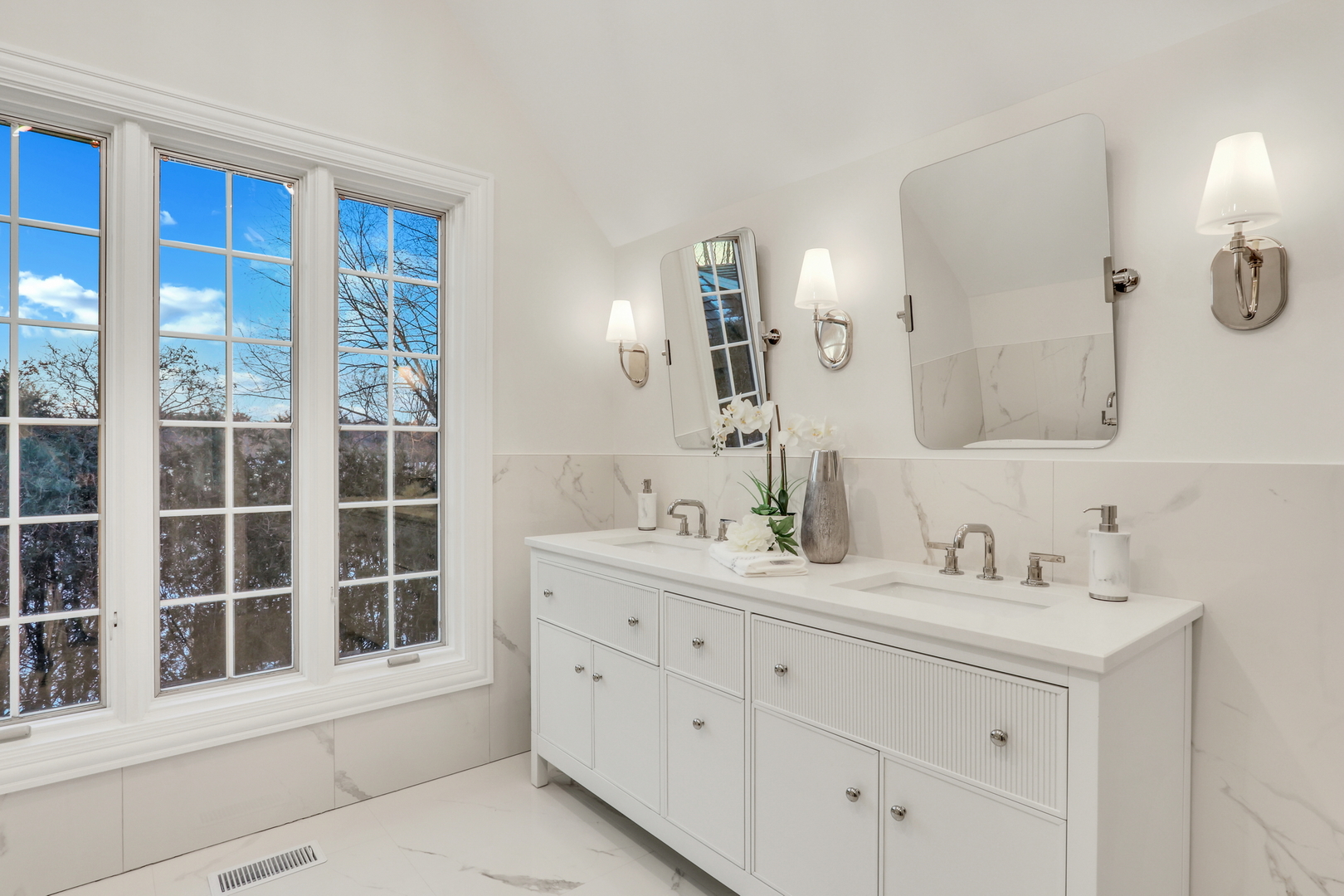 17144 W Yearling Lane