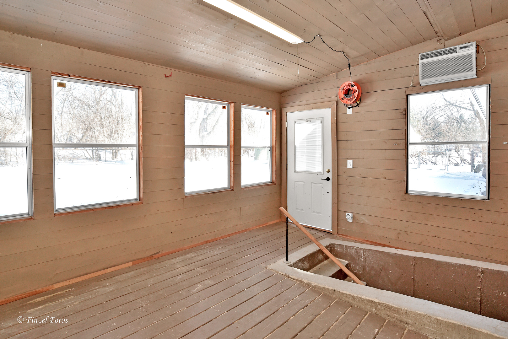 1115 Manhatas Trail