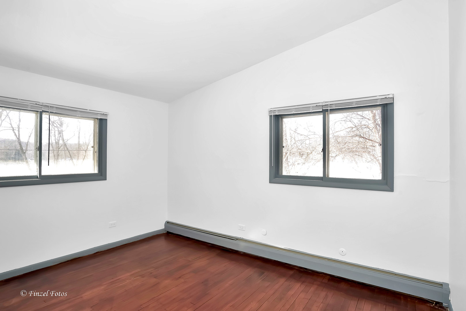 1115 Manhatas Trail