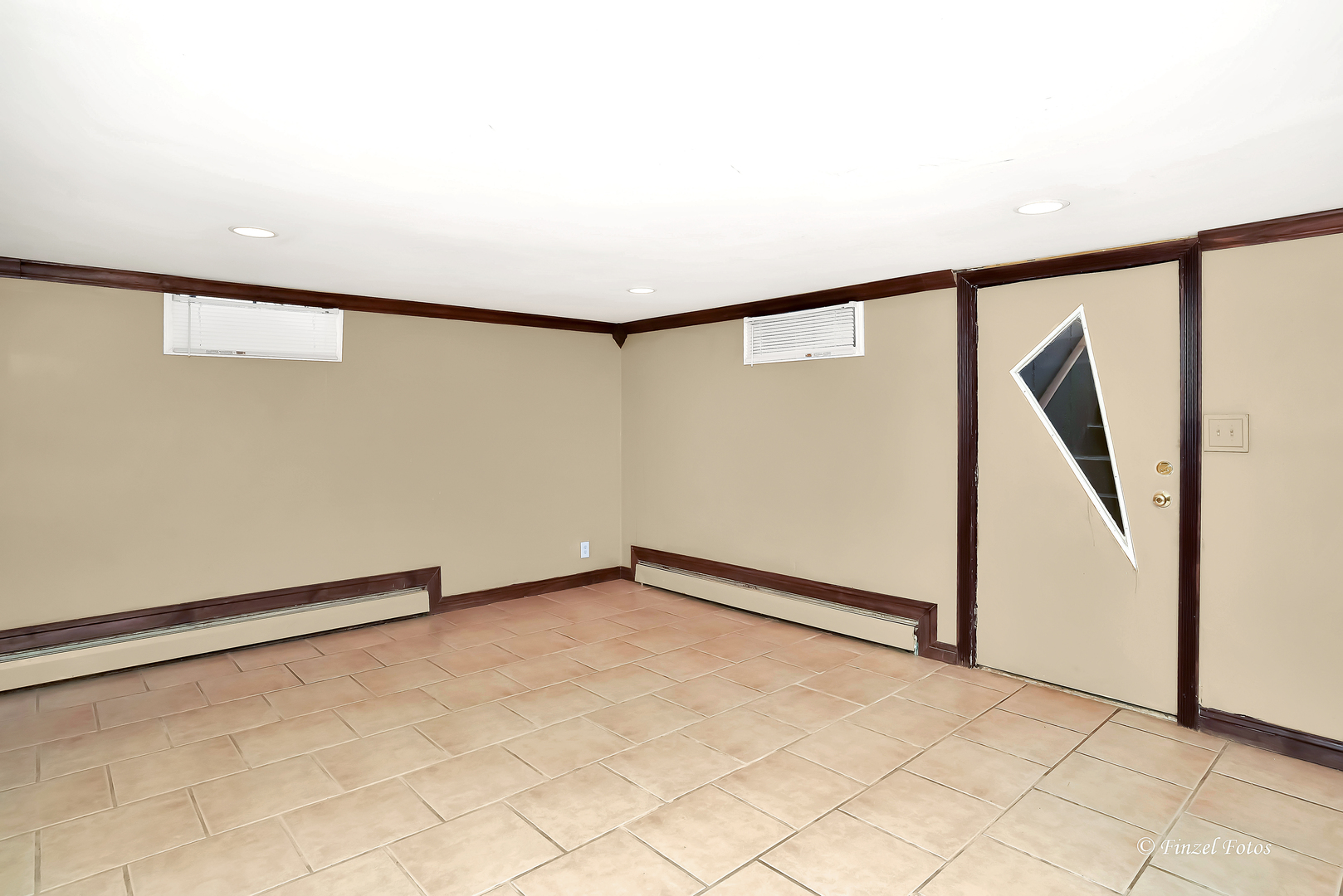 1115 Manhatas Trail