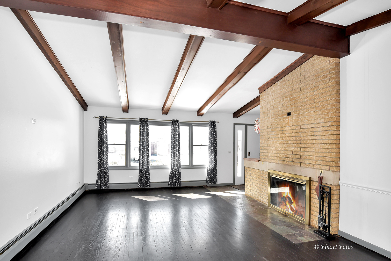 1115 Manhatas Trail