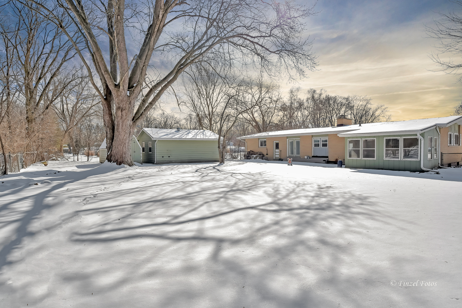 1115 Manhatas Trail
