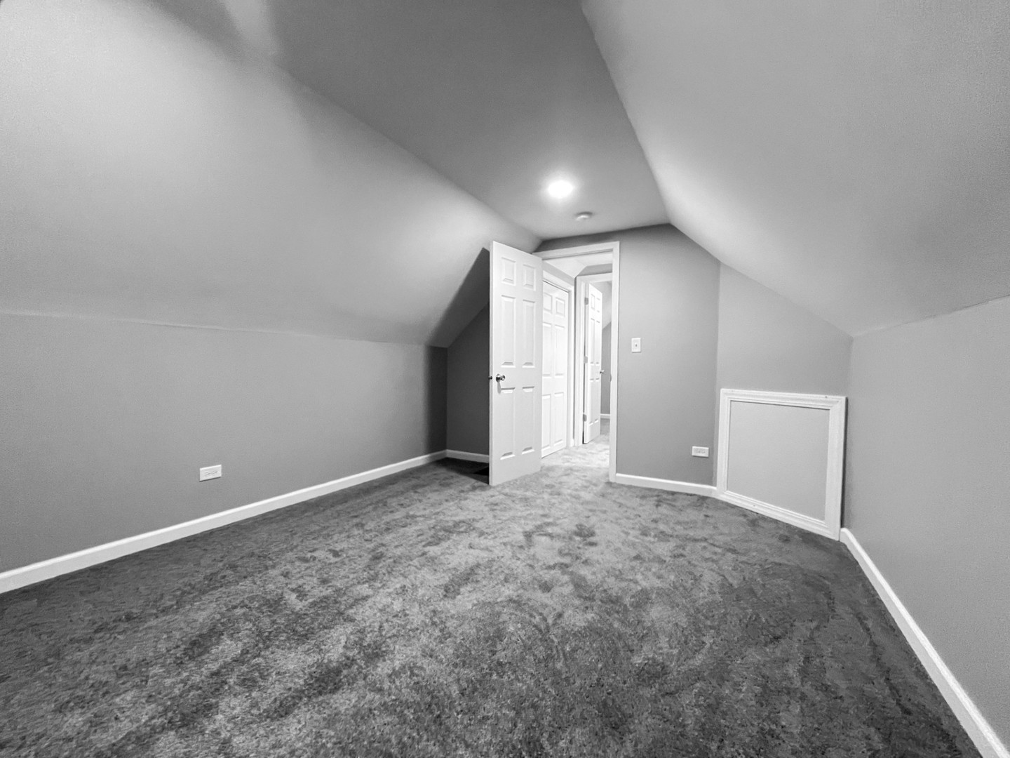 901 FLINTWOOD Court