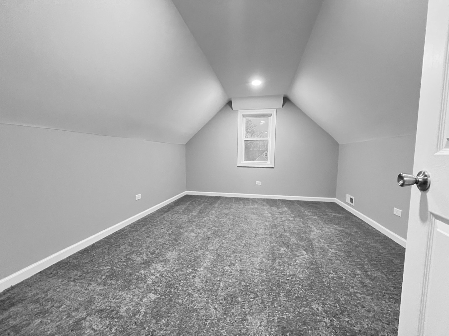 901 FLINTWOOD Court